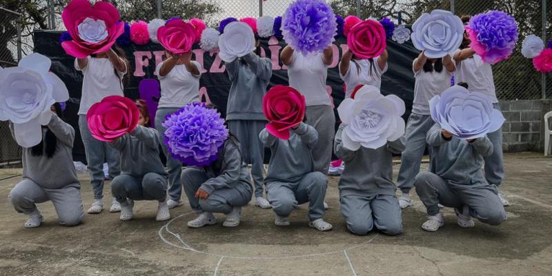 Las jóvenes participan activamente de todas las actividades