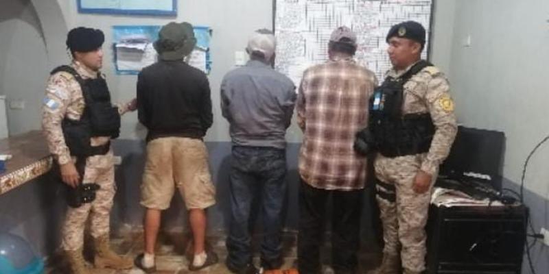 Capturan en Santa Rosa a tres personas por tala ilegal de flora silvestre