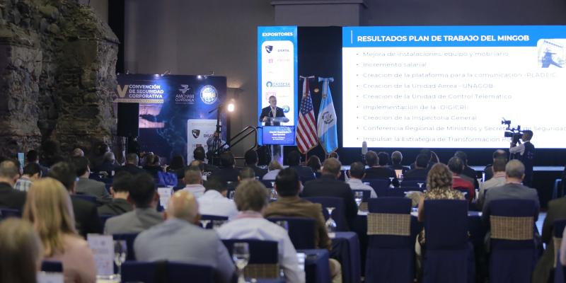 Ministerio de Gobernación presenta avances en seguridad a empresarios de la región