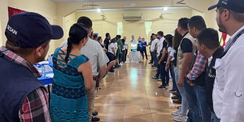 Trabajadores públicos de zonas del país priorizadas en la Gran Cruzada Nacional por la Nutrición reciben formación en liderazgo y gobernanza integral
