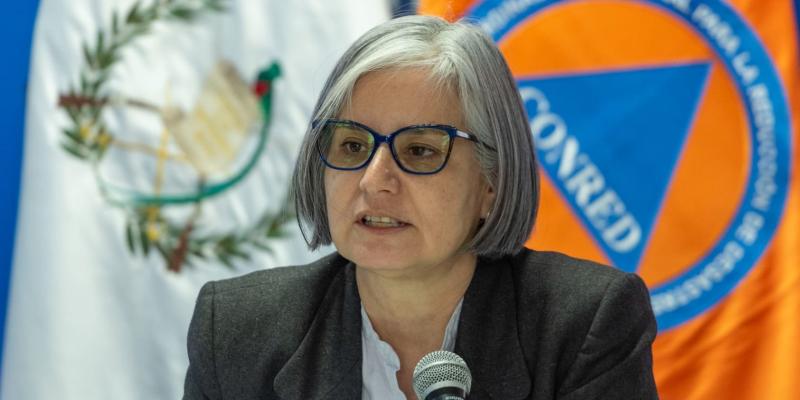 Doctora Claudinne Ogaldes Cruz, Secretaria Ejecutiva de la Coordinadora Nacional para la Reducción de Desastres de Origen Naturales o Provocados - CONRED-,