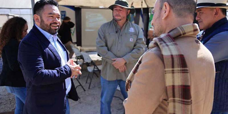 Capacitan agricultores para enfrentar el cambio climático