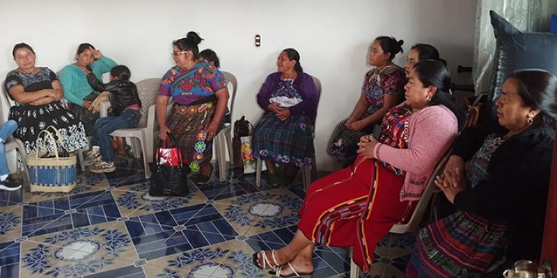 Productoras de chocolate de Olintepeque reciben capacitación