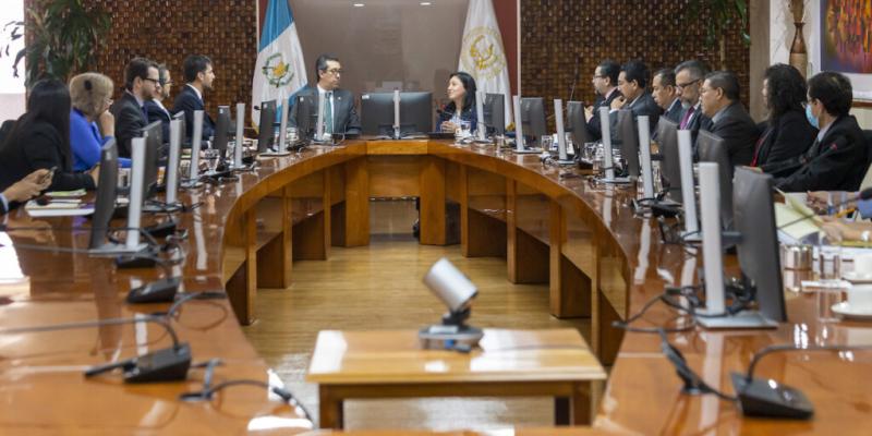 Reunión de autoridades con la calificadora Standard & Poor’s