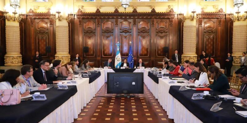 MEM participa en reunión entre representantes de la Unión Europea y Gobierno de Guatemala