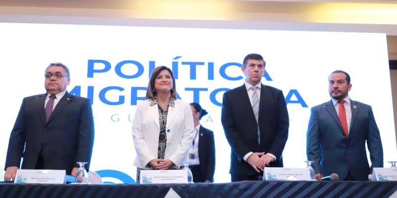 Vicepresidenta Karin Herrera