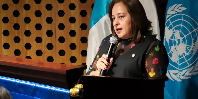 Plantea un proyecto innovador para combatir el cambio climático
