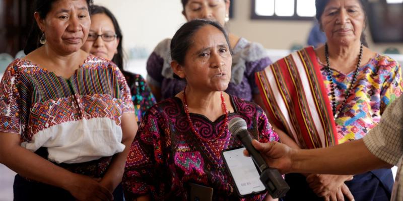 Reunión Defensoría de la Mujer Indígena 
