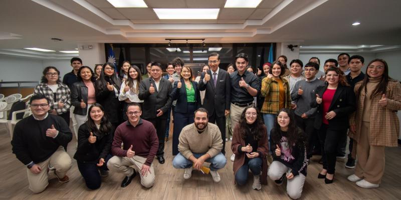 Grupo de becarios que viajará a la República de China (Taiwán).