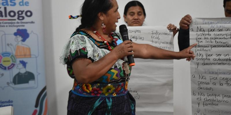 Mesas de diálogo avanzan en la mejora del Sistema de  Consejos de Desarrollo 