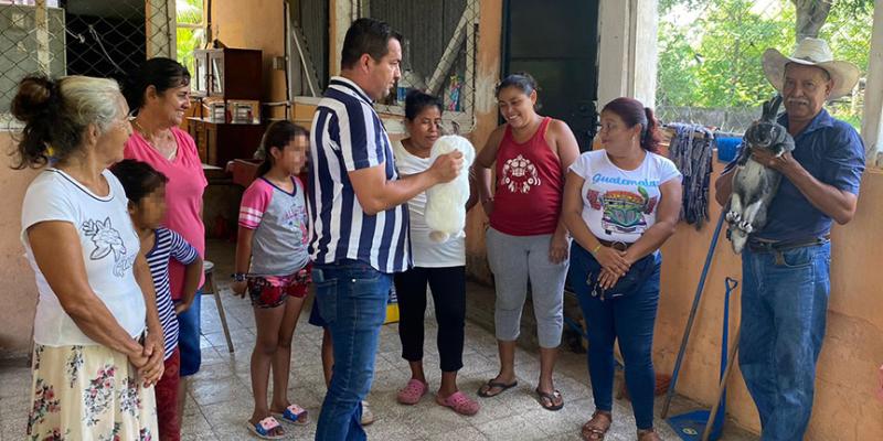 Capacitación en cunicultura fortalece a productores de Chiquimulilla