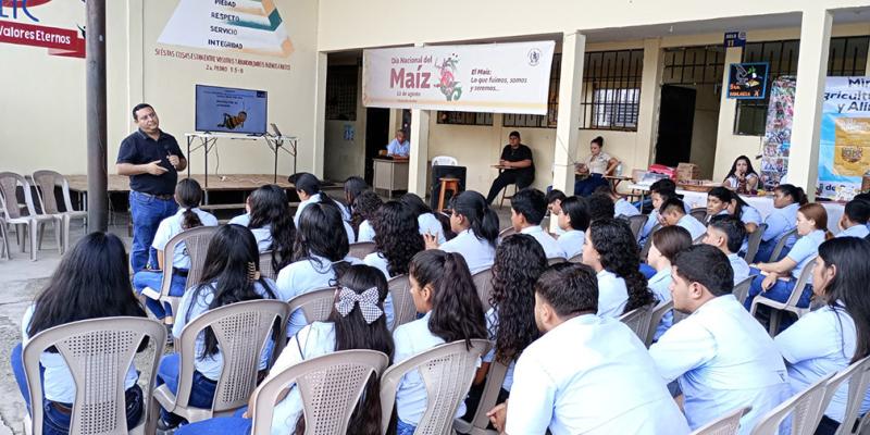 Petén: Escolares aprenden sobre el rol clave del maíz en la actualidad