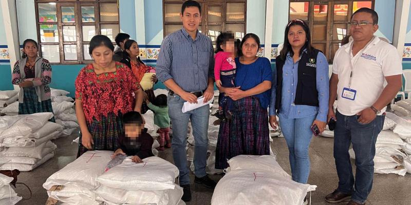 Alimentos llegan a más familias en inseguridad alimentaria y niños con desnutrición