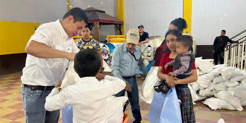 Continúa la entrega de alimentos a familias de niños y niñas con desnutrición aguda
