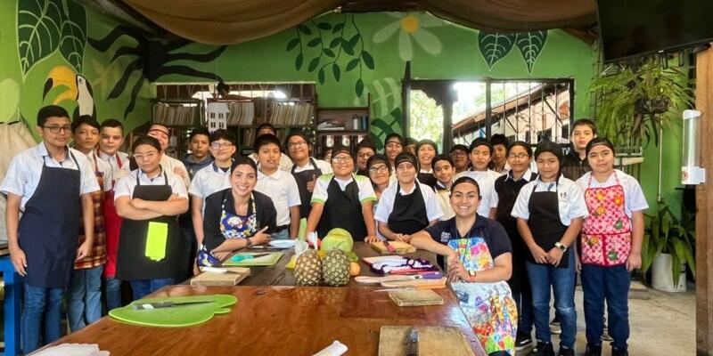 Promoviendo la alimentación saludable en la niñez: SESAN y CANI trabajan juntos en Jocotenango