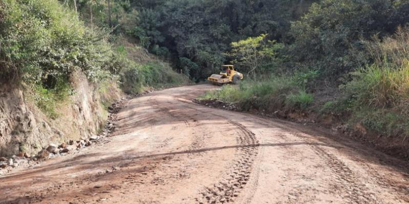 Camino de Joyabaj luce renovado