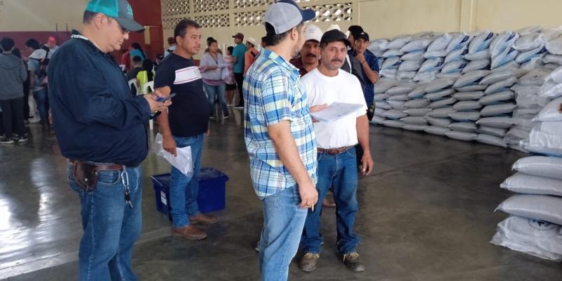 Continúa entrega de Bono Campesino en Zacapa