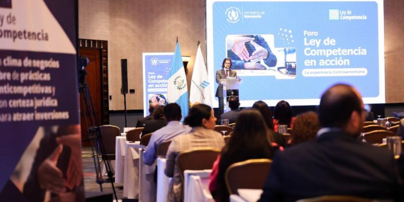 El Ministerio de Economía deberá desarrollar y supervisar el proceso de calificación y evaluación descrito en el Artículo 30 del Decreto Número 32-2024 del Congreso de la República.