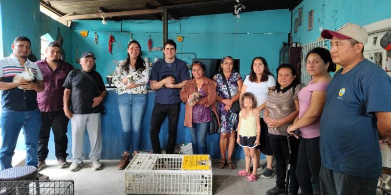 Promueven la producción de conejos en El Progreso