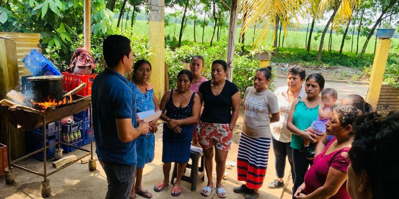 Promueven el consumo de tubérculos y la agricultura familiar en San Andrés Villa Seca