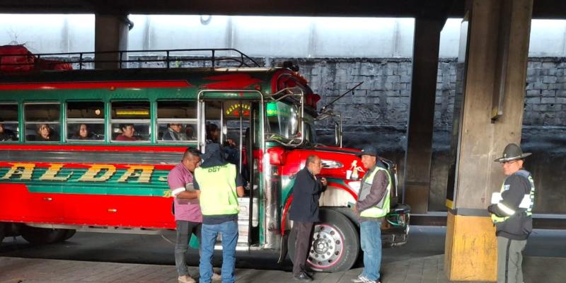 La DGT refuerza la seguridad en el transporte extraurbano durante Semana Santa 
