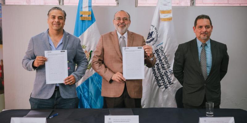 Firma Convenio
