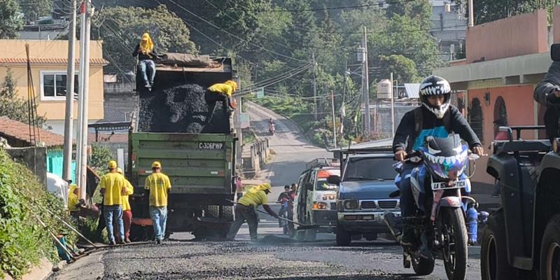 Supervisan área de bacheo en Ruta Nacional 12