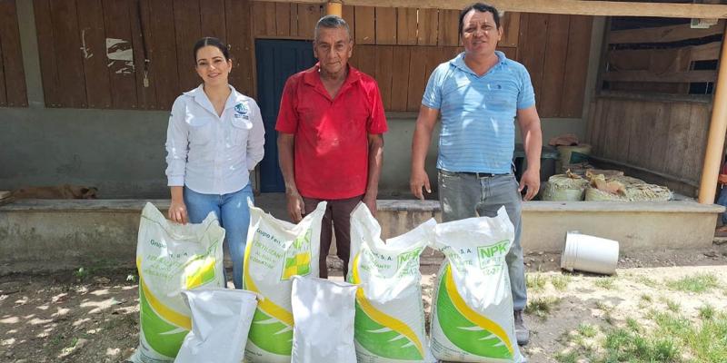 Familias de El Chal reciben insumos para parcelas demostrativas de maíz