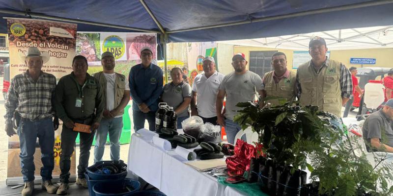Integrantes de los CADER de Jutiapa participan en Feria del Agricultor de Santa Catarina Mita