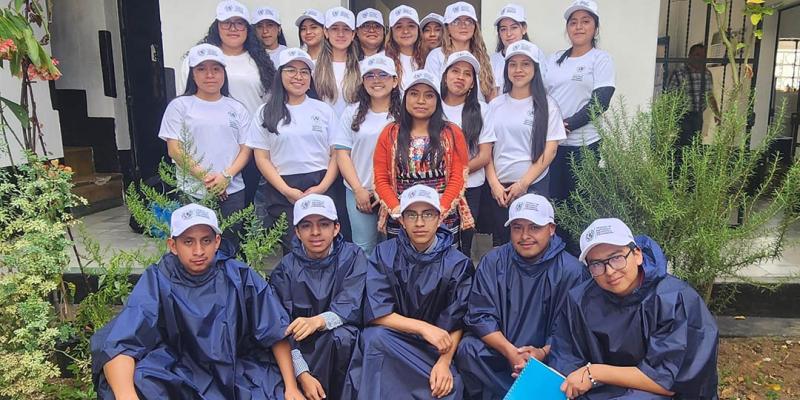Jóvenes del servicio cívico listos para accionar en el campo chimalteco 