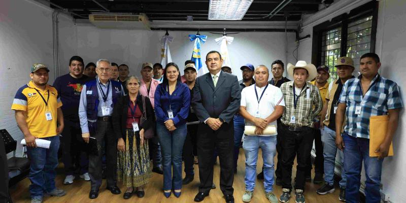 DGT fortalece atención a transportistas de Jalapa por medio de mesa técnica