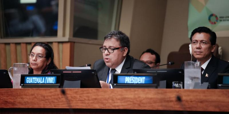 El V Informe de RNV fue presentado por el secretario de Planificación y Programación de la Presidencia, Carlos Mendoza.