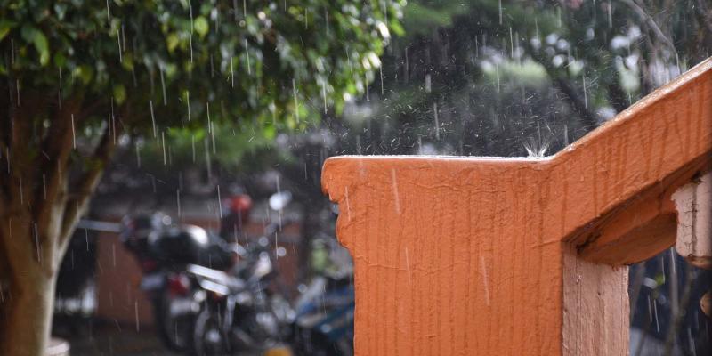 Fin de semana con lluvias dispersas y ambiente cálido en gran parte del país