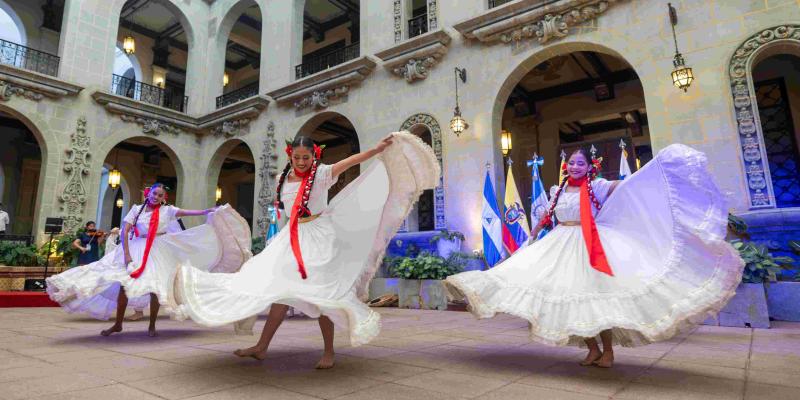Encuentro Internacional de Música y Danzas Tradicionales