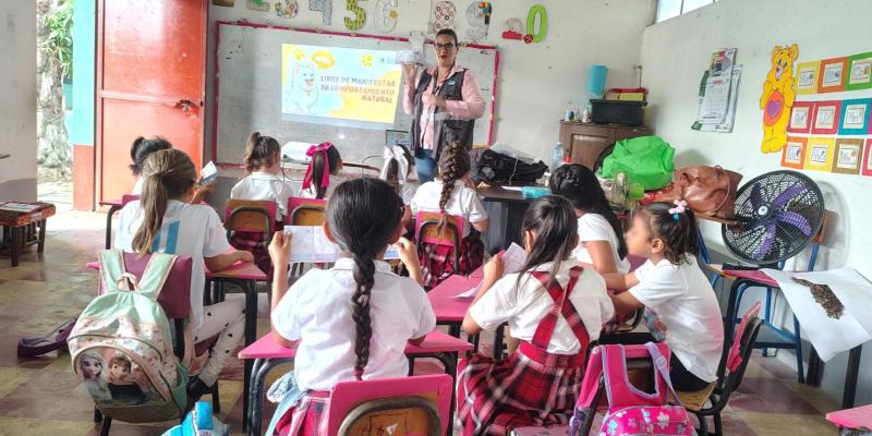Estudiantes participan en jornada de concientización de bienestar animal
