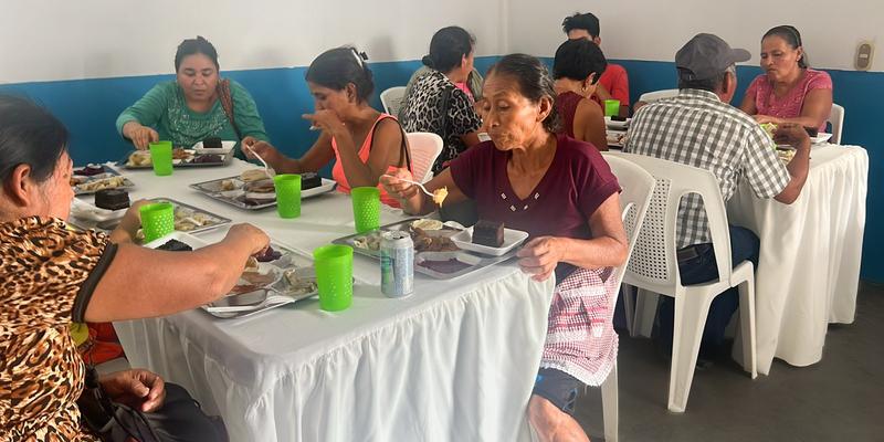 Comedor Social 108