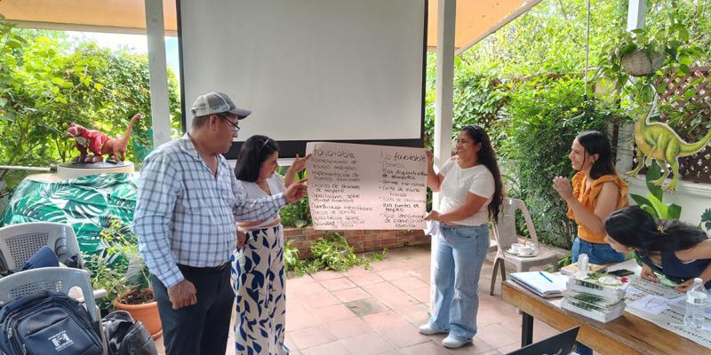 Educadoras de Hogar Rural fortalecen conocimientos de seguridad alimentaria