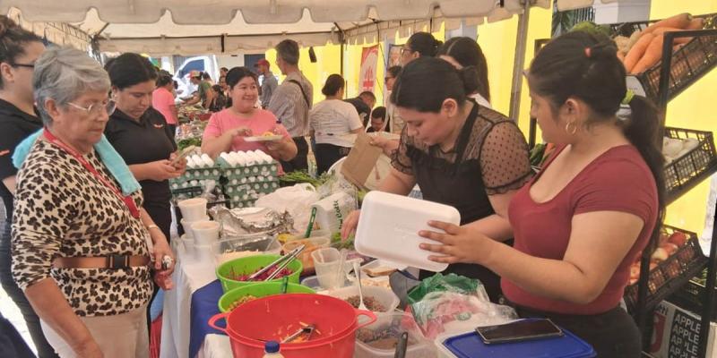Fortalecen alianzas comerciales en Feria del Agricultor de Zacapa