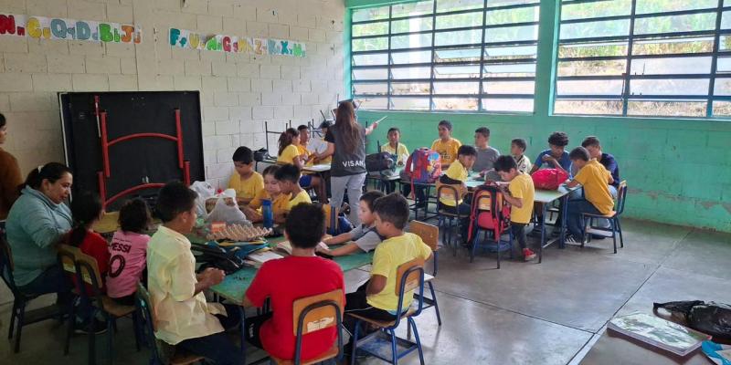Implementan en Jalapa huerto escolar con fines pedagógicos