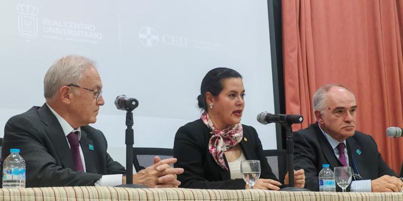 Ministra Rivera Dávila participa en XXX Congreso Nacional y XX Congreso Iberoamericano de Historia de la Veterinaria