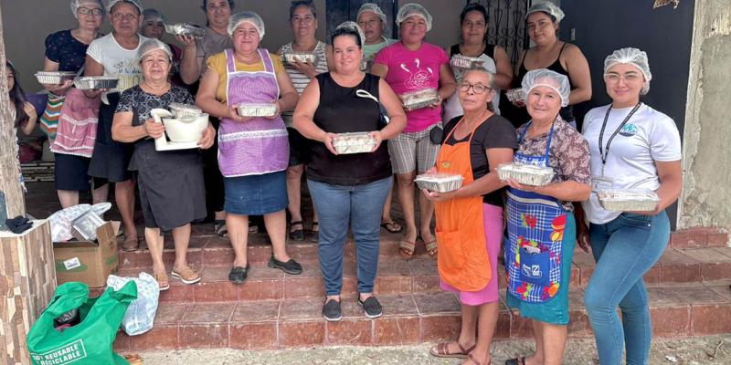 Mujeres rurales de Zacapa aprenden de emprendimientos familiares