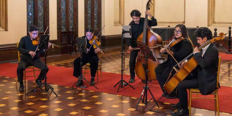 ¡Una noche inolvidable de tango con el Quinteto Strauss!