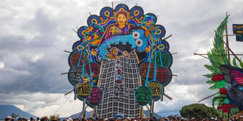 Barriletes Gigantes de Sumpango y Santiago Sacatepéquez