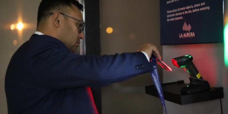 Supervisión nocturna verifica avances en la modernización del Aeropuerto Internacional La Aurora