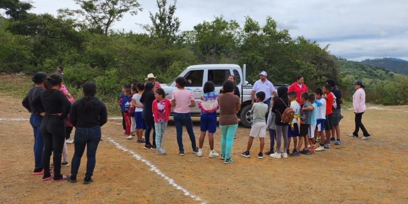 Promueven la convivencia pacífica en CADER Juvenil de Zacapa