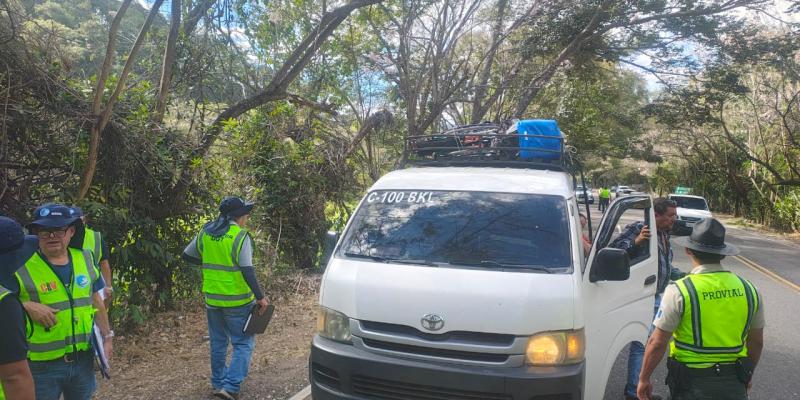 DGT refuerza la seguridad de los usuarios del transporte durante el Día Milagroso del Señor de Esquipulas