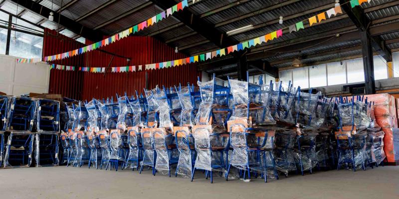 Alumnos de San Lucas Tolimán recibirán clases en nuevo mobiliario