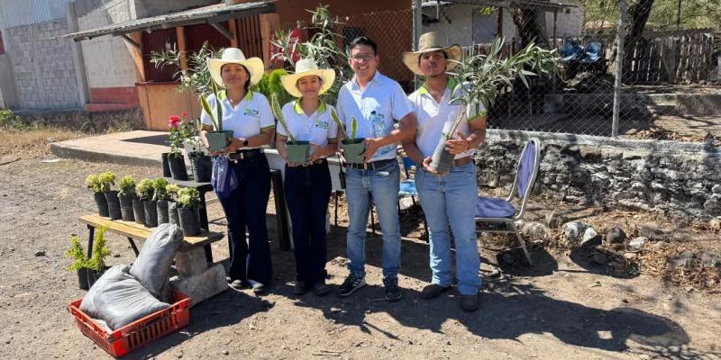 Supervisan calidad académica en centros de formación agropecuaria