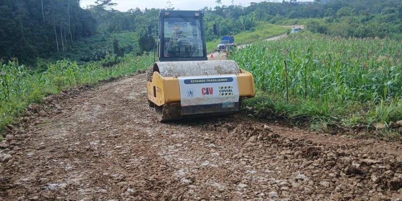Realizan mejoras en la circulación entre Cacahuilá, Cubilhuitz y la RD-AV-35