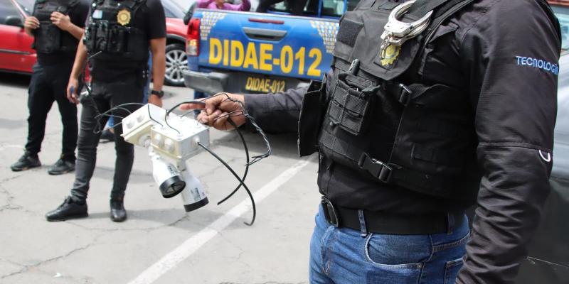 Desmantelan sistemas de videovigilancia clandestinos